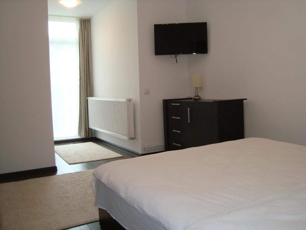 Casa Cu Flori Hotel Szászbuda Kültér fotó