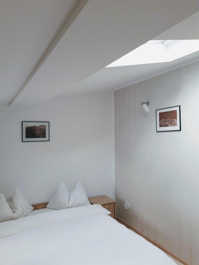 Casa Cu Flori Hotel Szászbuda Kültér fotó